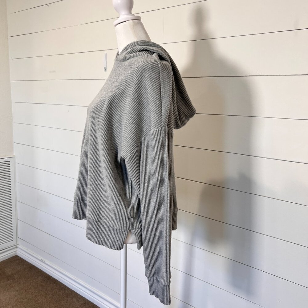 Gap Gray Ribbed Pullover Shirt with Hoodie Size L - Picture 4 of 9